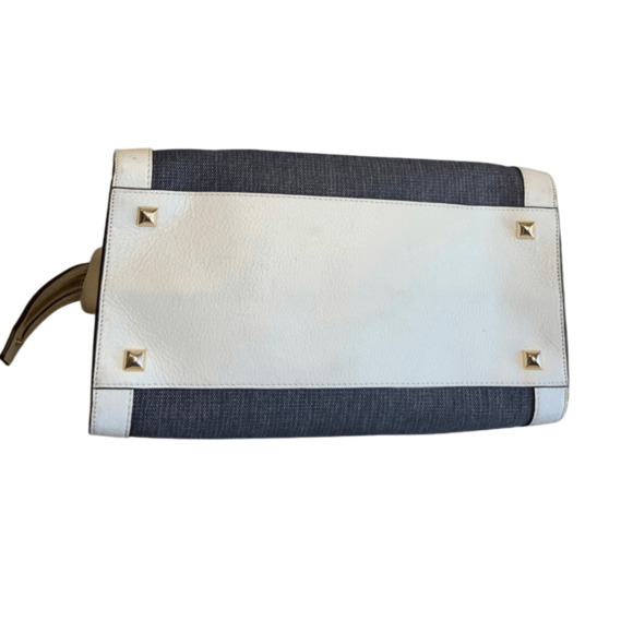 Henri Bendel Rivington Tote - Picture 4 of 12